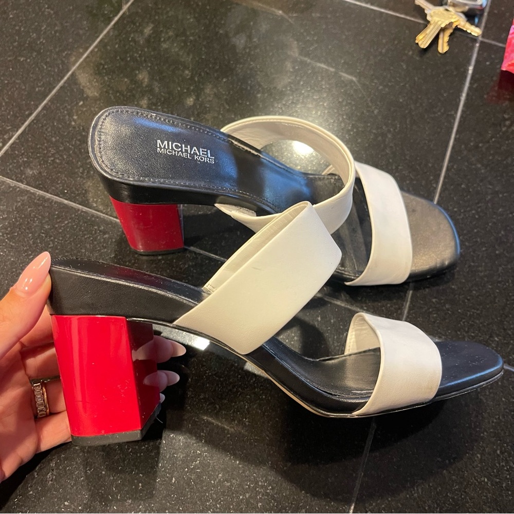 Michael Kors Heels - Picture 3 of 14